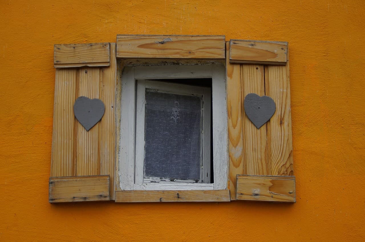 Screen door on a home exterior